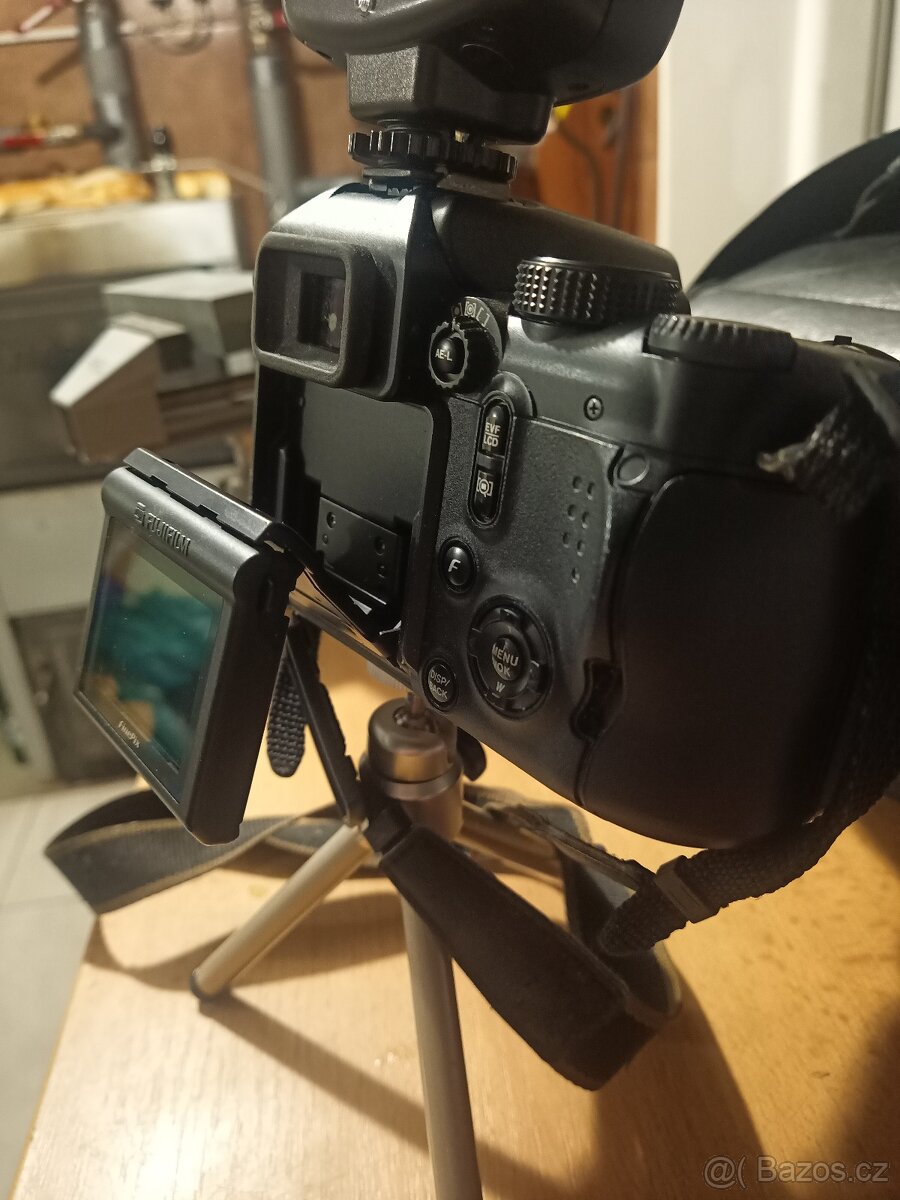 Digitální fotoaparat - 4