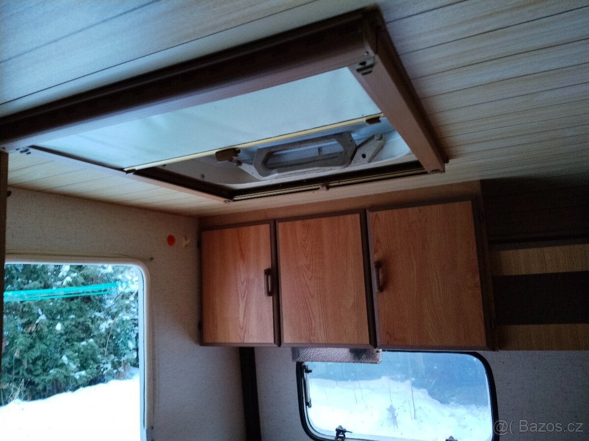 Prodam starsi karavan - 4