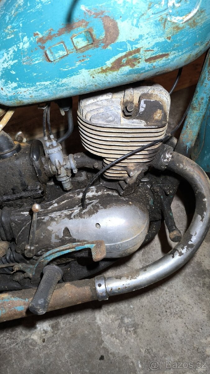 Iž planeta 2 , Iž 350, Ural, Dněpr - 4