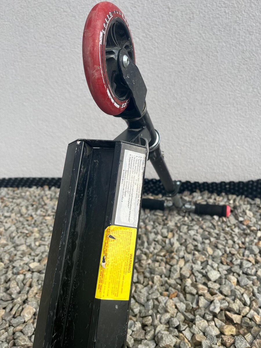 dětská koloběžka - 4