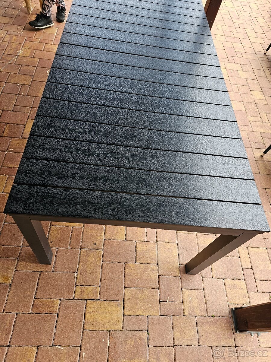 Zahradní stůl JYSK - 4