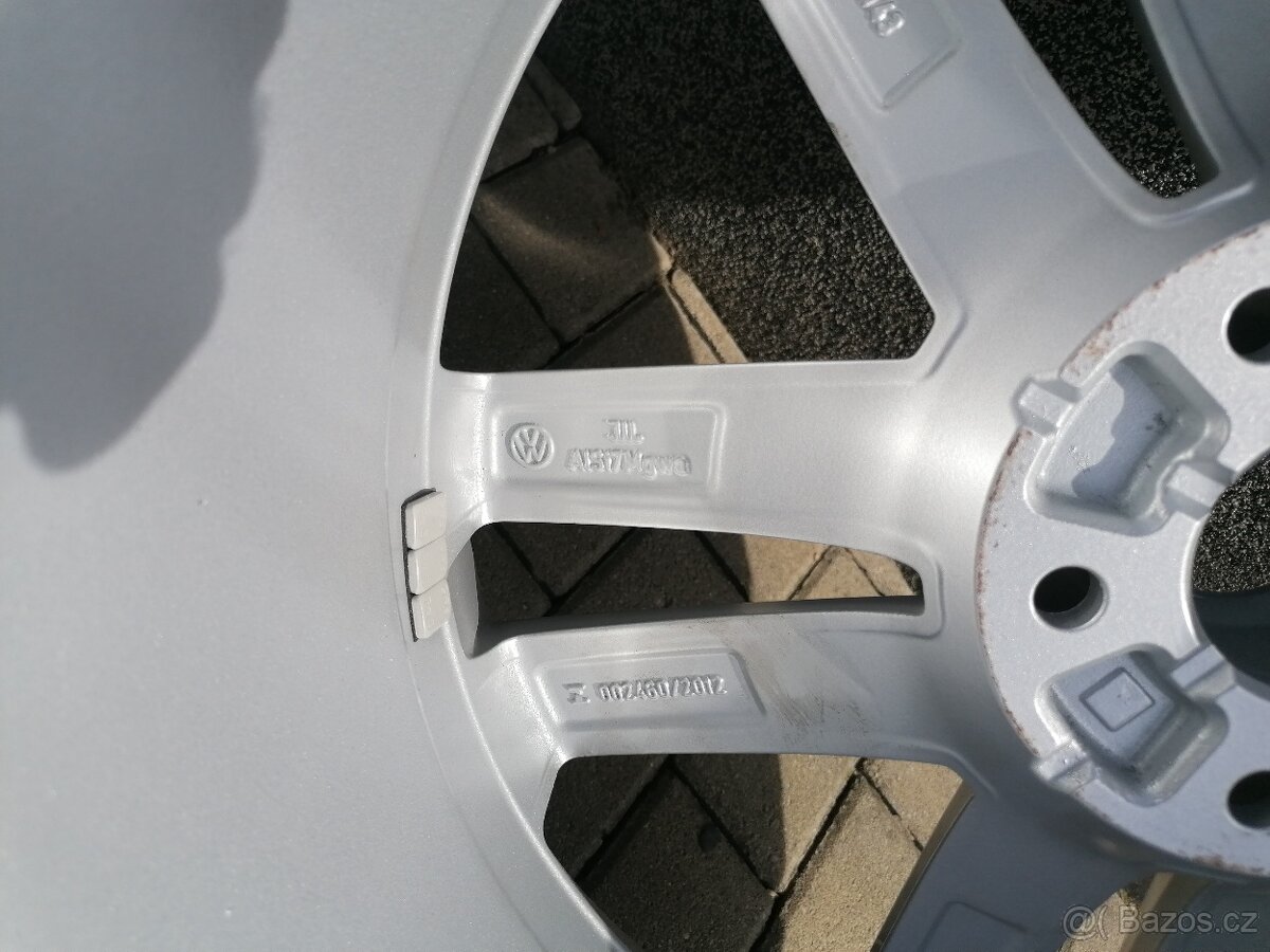 Originál kola Cantera Amarok 2h0601025e