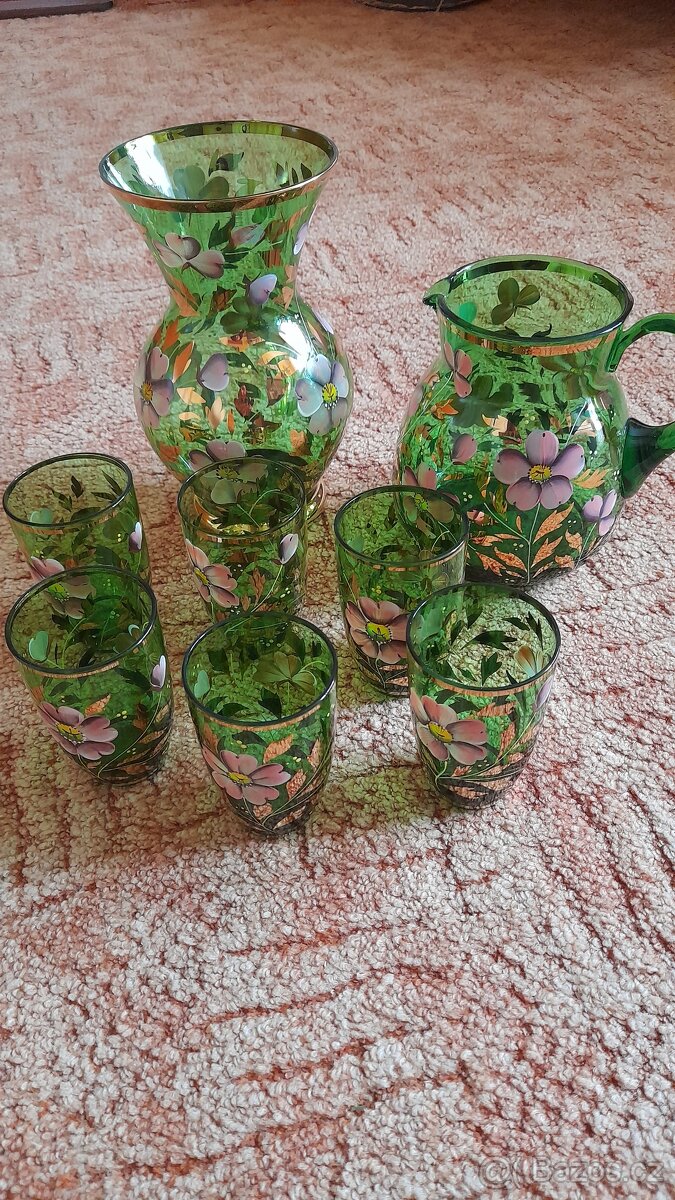 sada 6 sklenic + džbán + váza - 4