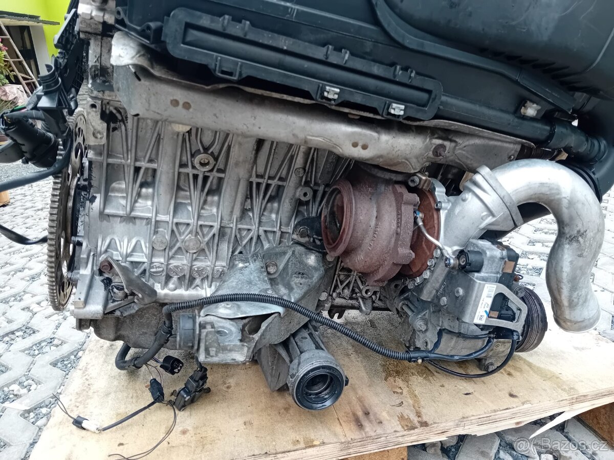 Motor 3,0D X-Drive 306D3 173kw z BMW X5 E70 - 4