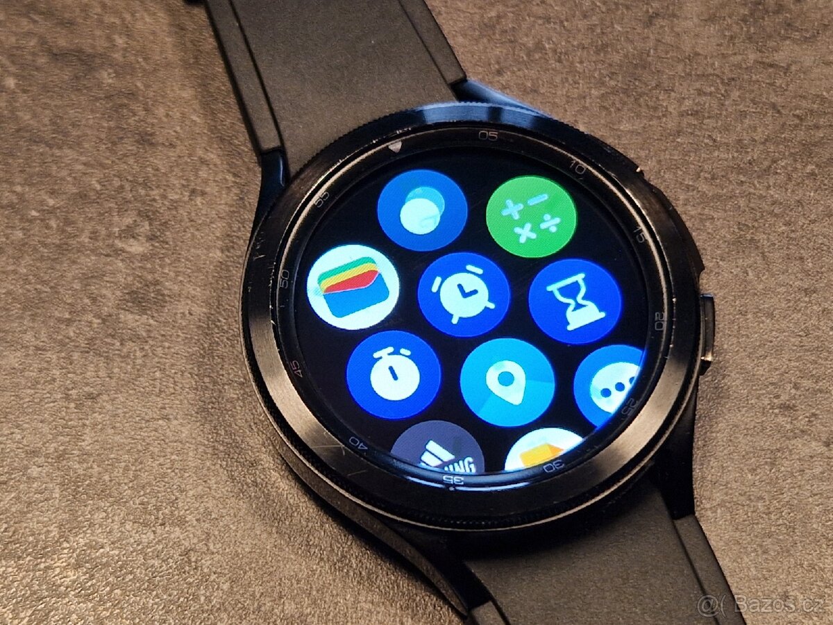 Chytré hodinky Samsung Watch 4 Classic - 4