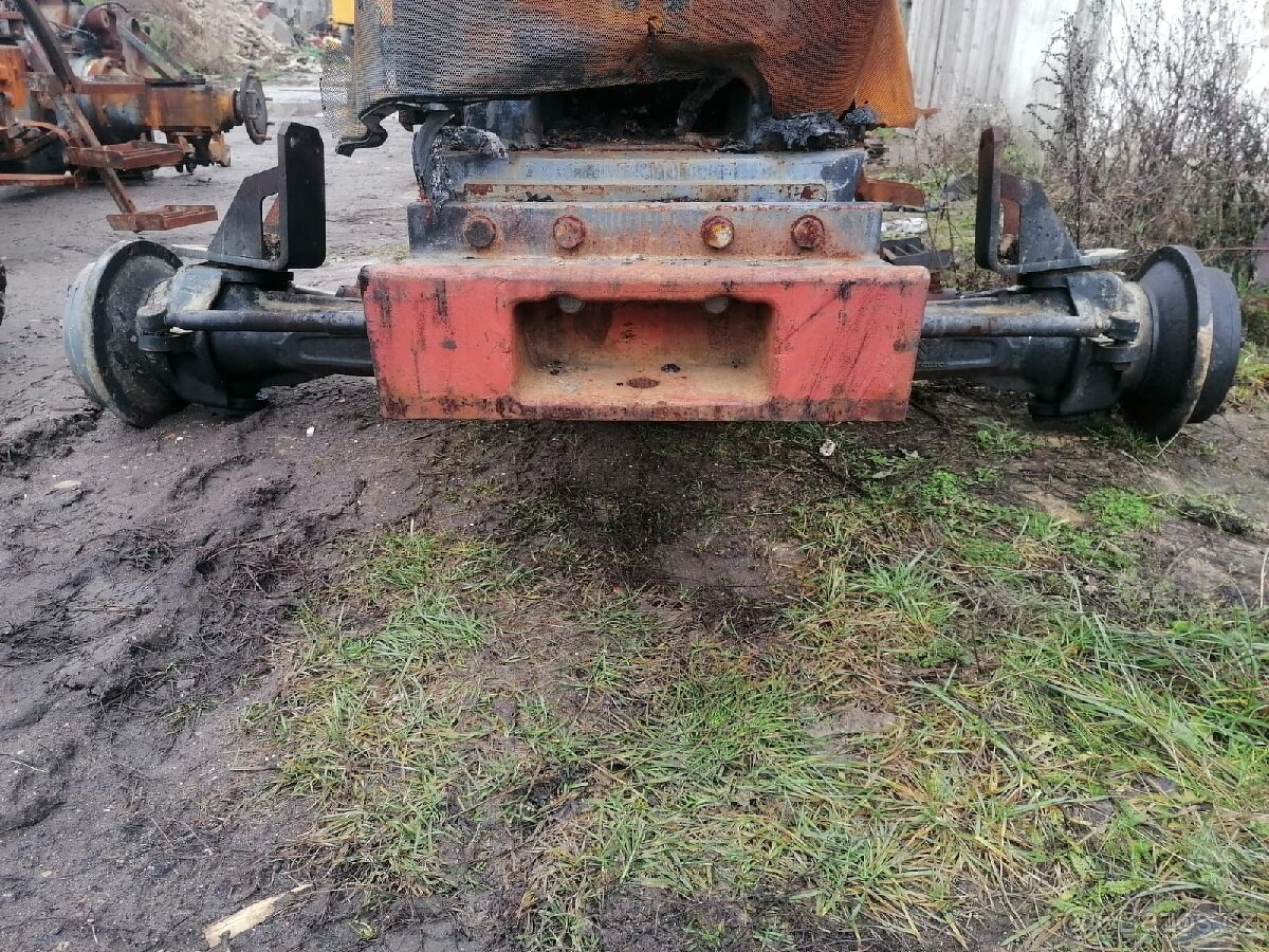 Dily na Ford New Holland 8160 1996r. - 4