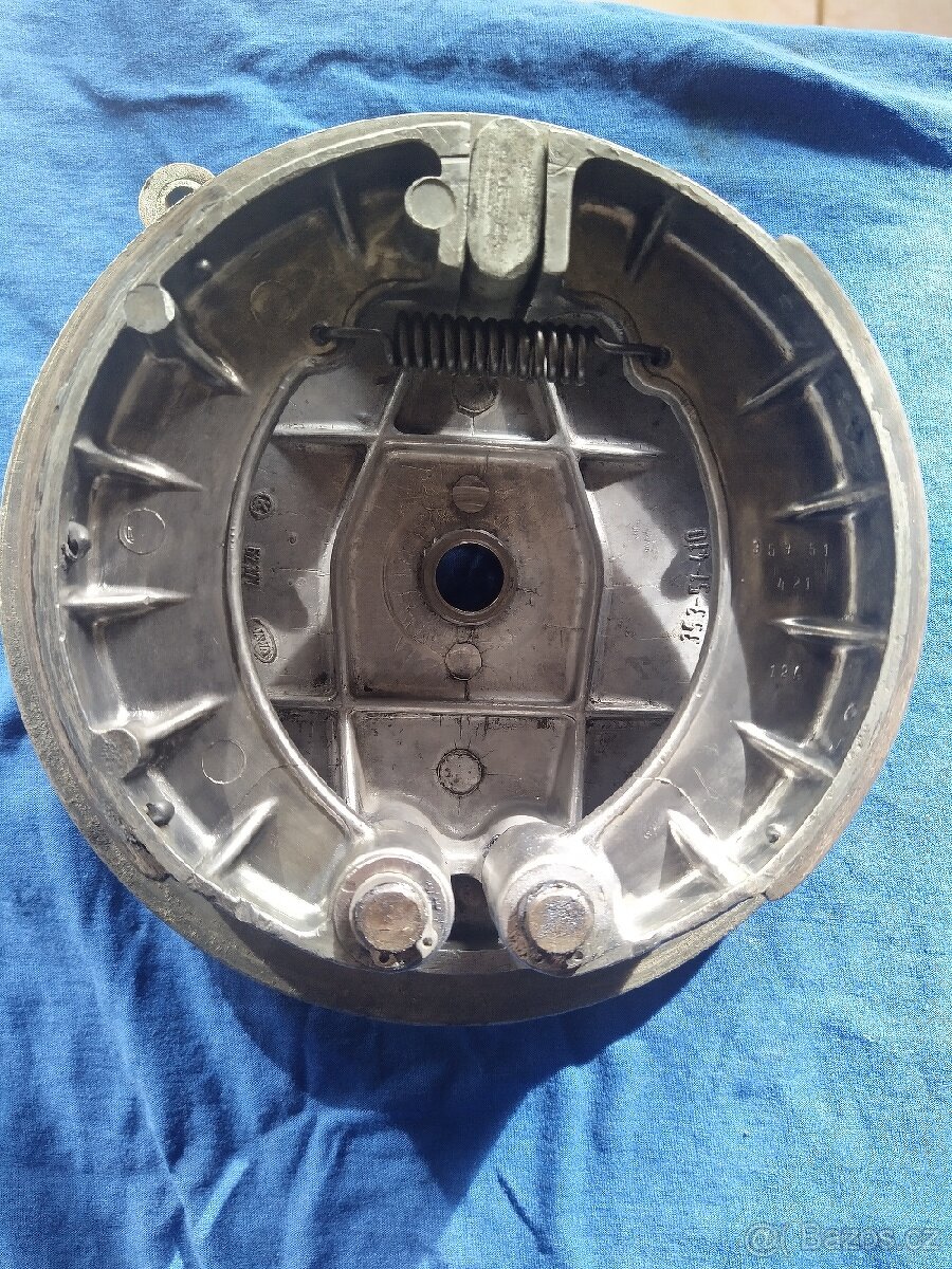 Jawa 250/353,350/354 brzdový štít - 4