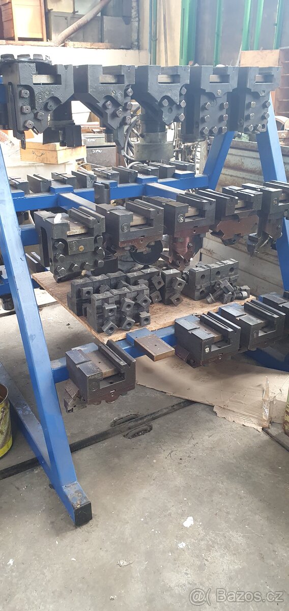 Drzaky nastroju pro karusely SKQ, SKIQ - 4