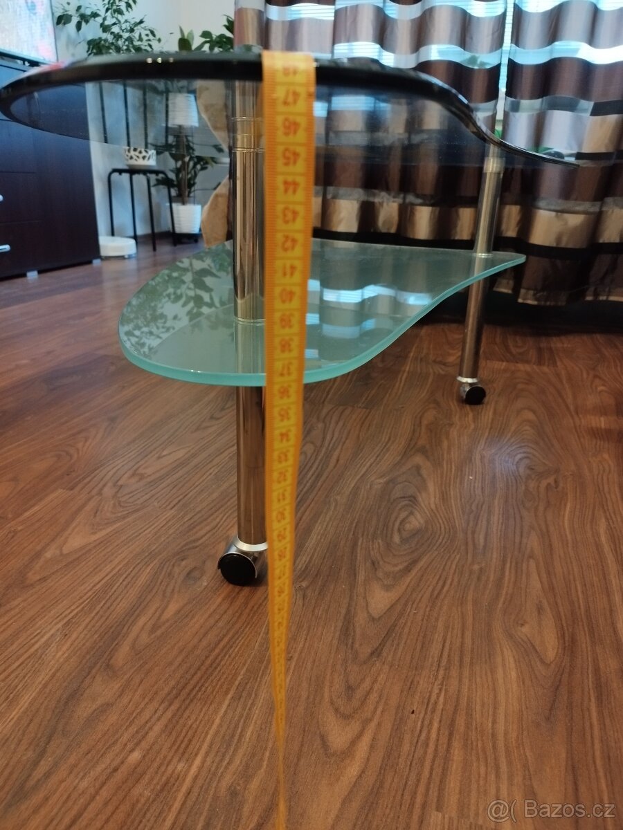 Konferenční stolek - 4