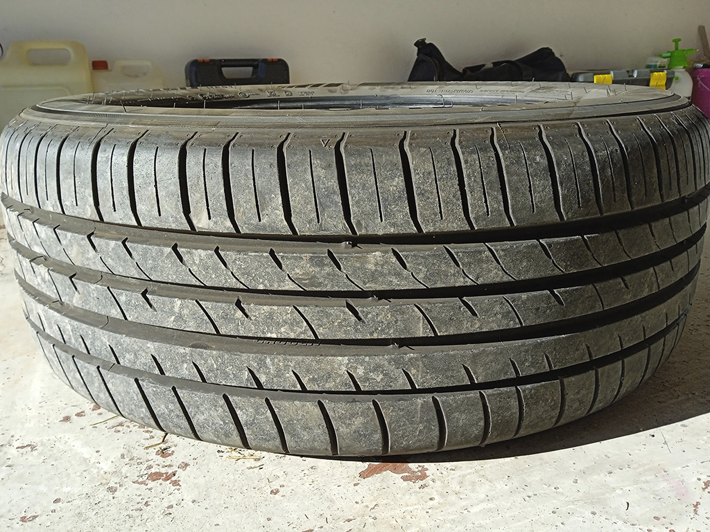 Letní pneu 235/55 R18 100H - 4