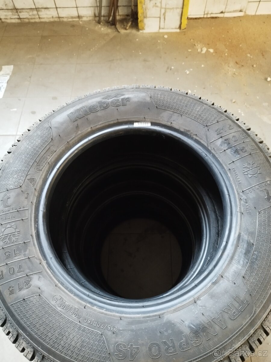 Celoroční pneu 225/70 R15C Kleber - 4