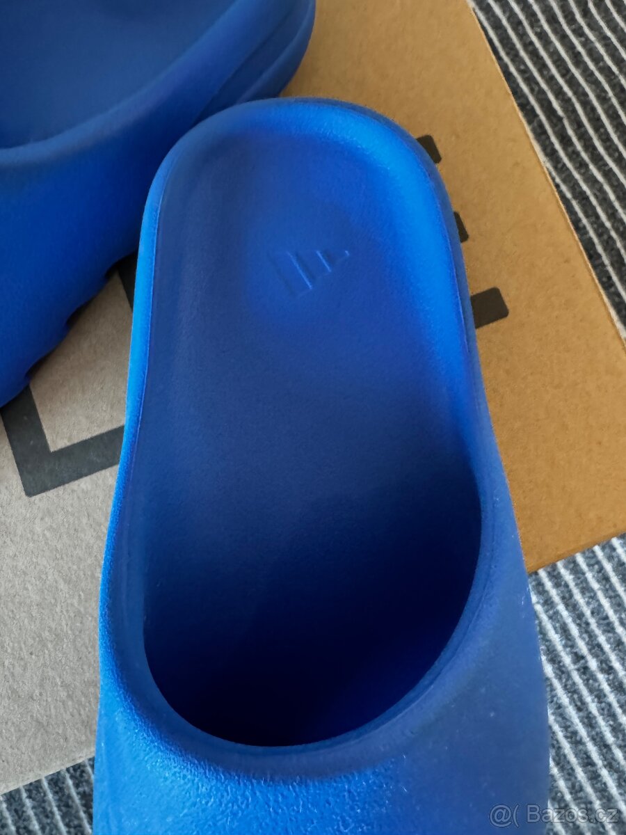 Yeezy Slide "Azure" - 4