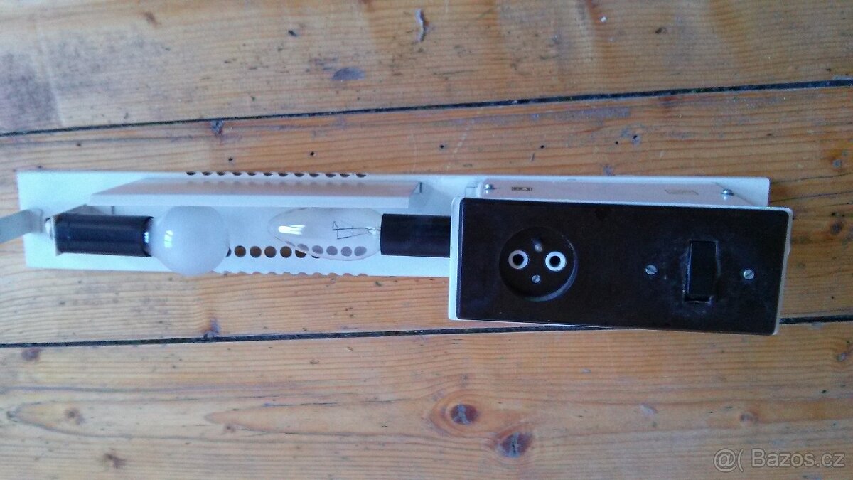 Staré retro kuchyňské světlo Pokrok Žilina - 4