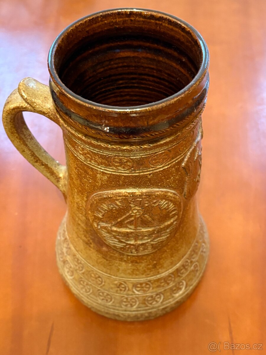 Džbán z autorské keramické dílny David - 4