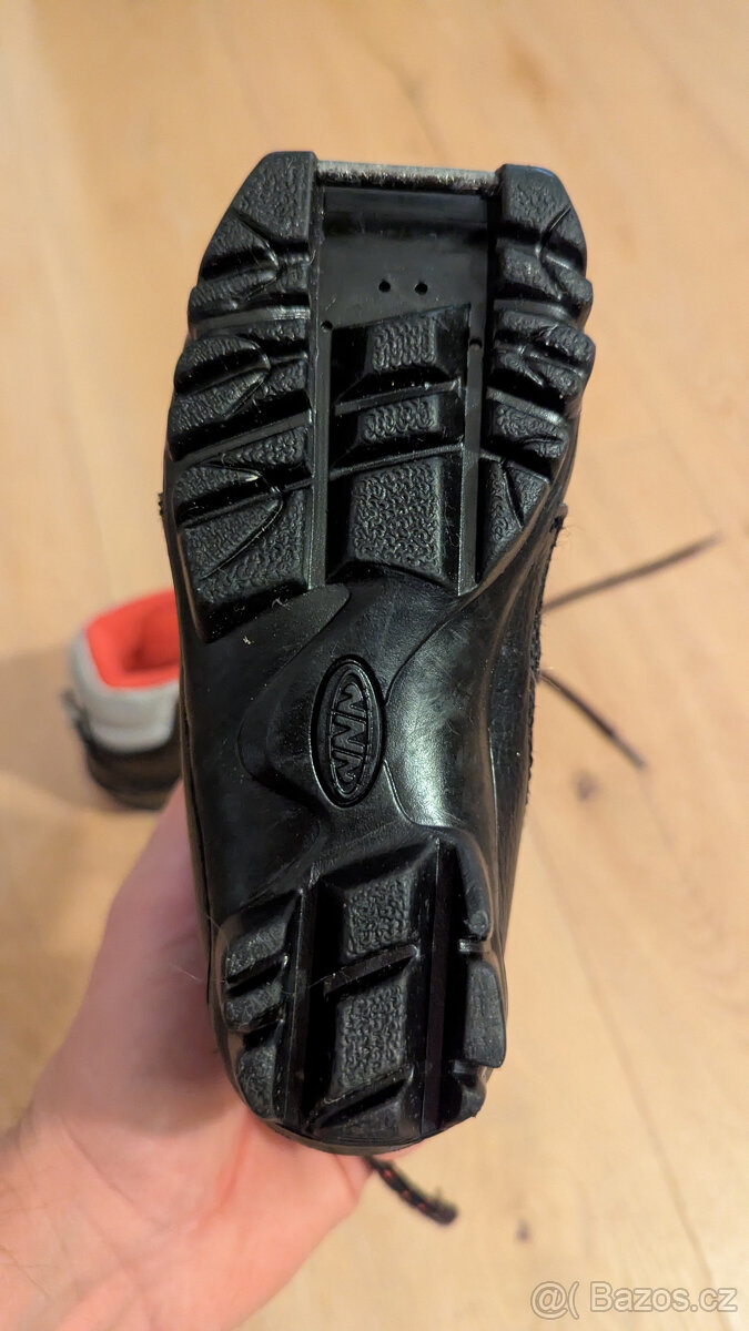 Dětské boty na běžky Fischer, velikost 26, typ NNN - 4