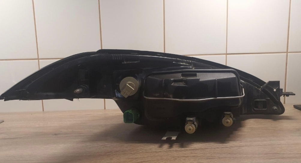 Přední světlo Ford Cougar - 4