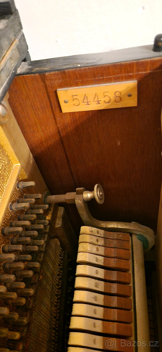 Pianino August Forster - 4