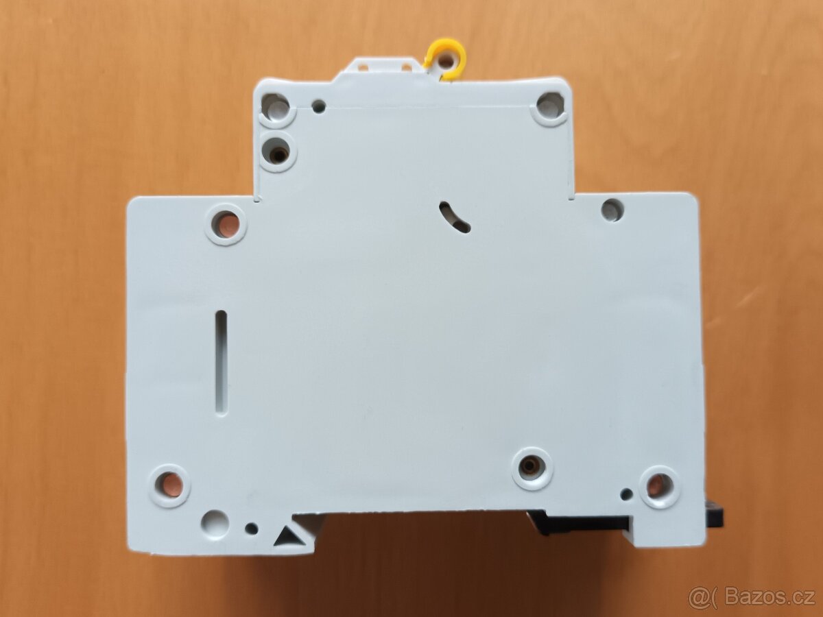 Jistič Schrack BMS0 BM018325T B 25/3 - 4