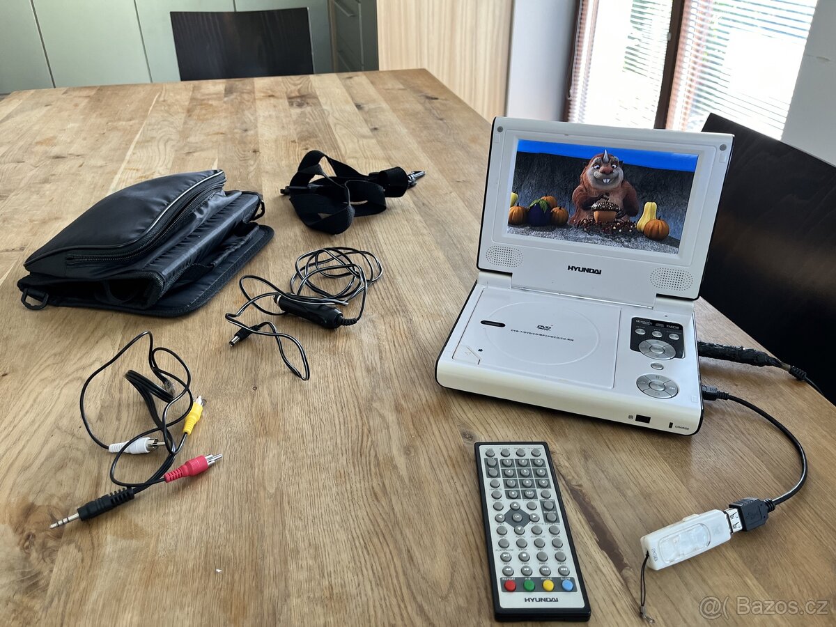 Televize do auta na cesty - 4