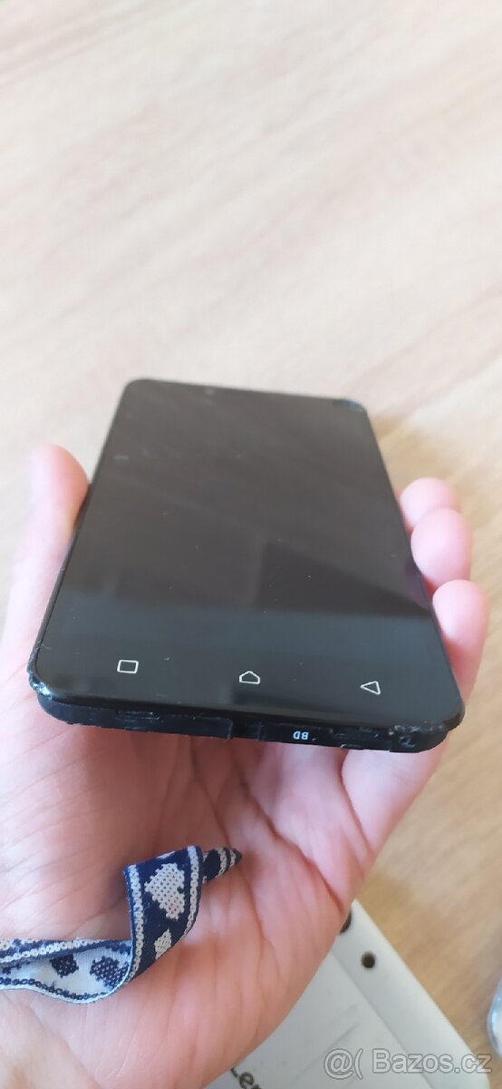 Dvakrát Lenovo Vibe K5 - 4