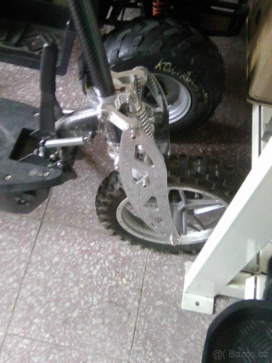 Elektrická koloběžka - 4