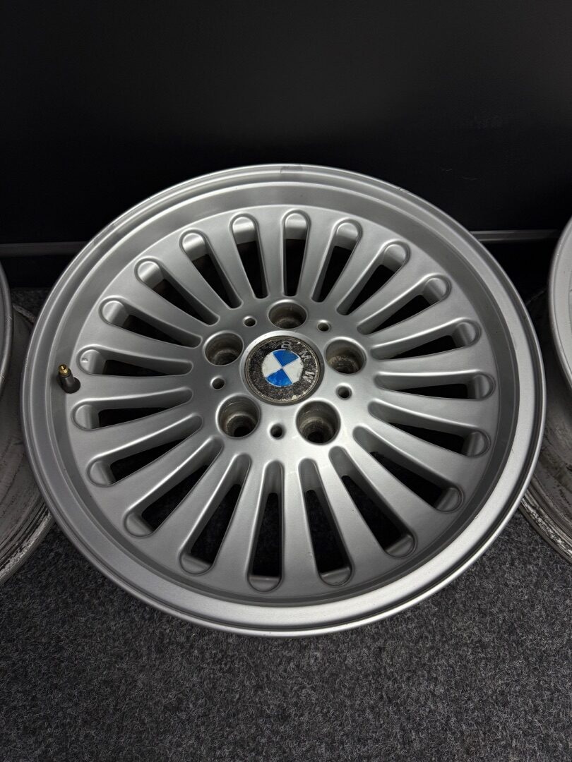 Alu BMW E39 5x120 16” style 33 - 4