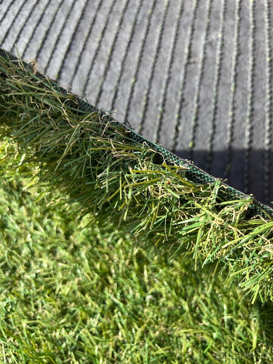 Luxusní umělý trávník 5,2x 4 m - 4