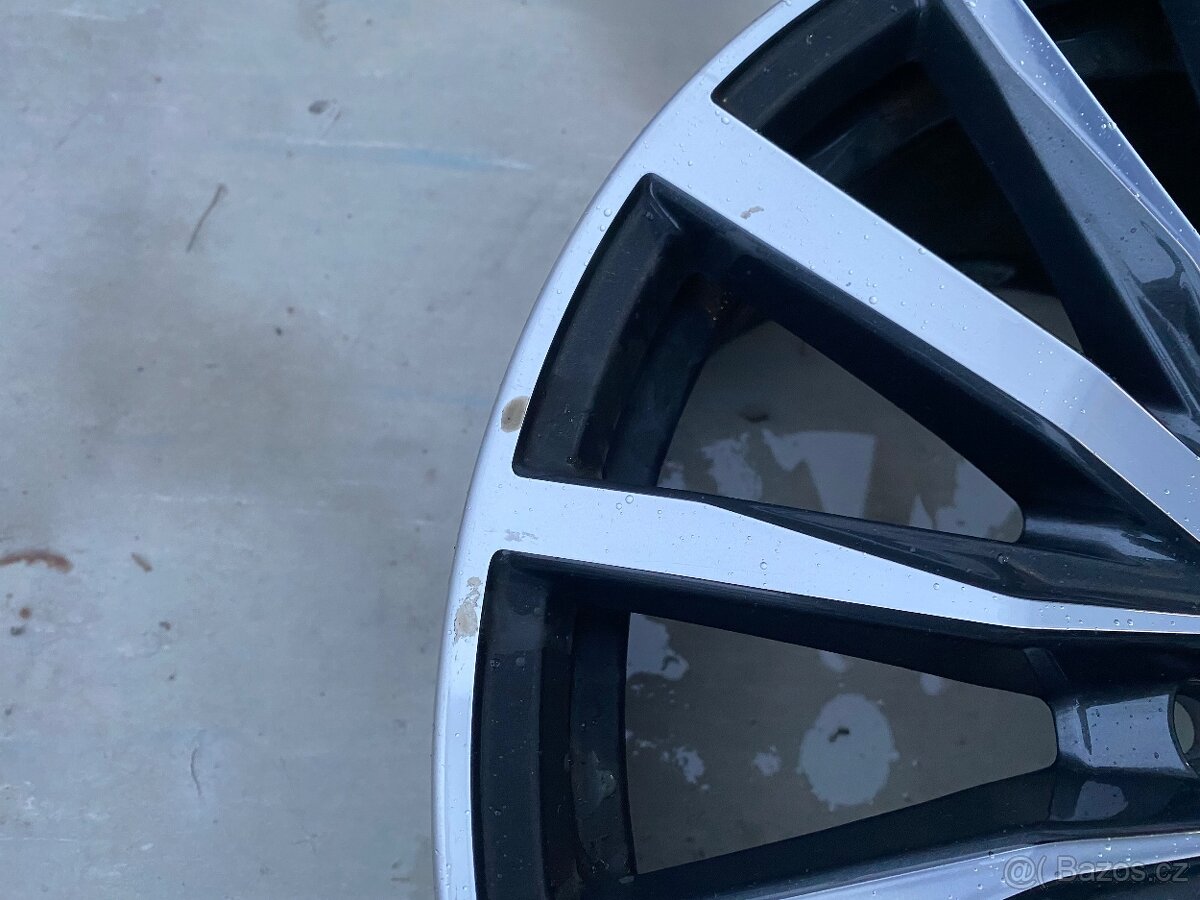 BMW 1 F40 F41 F42 2 F44 F45 ALU KOLO 8J x 18” ET57 - 4