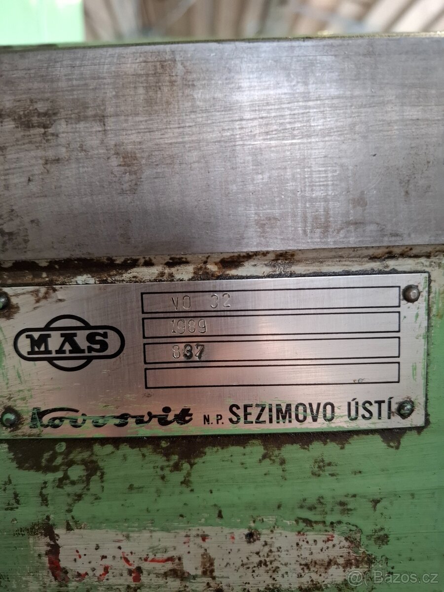 Radiální vrtačka VO32 - 4