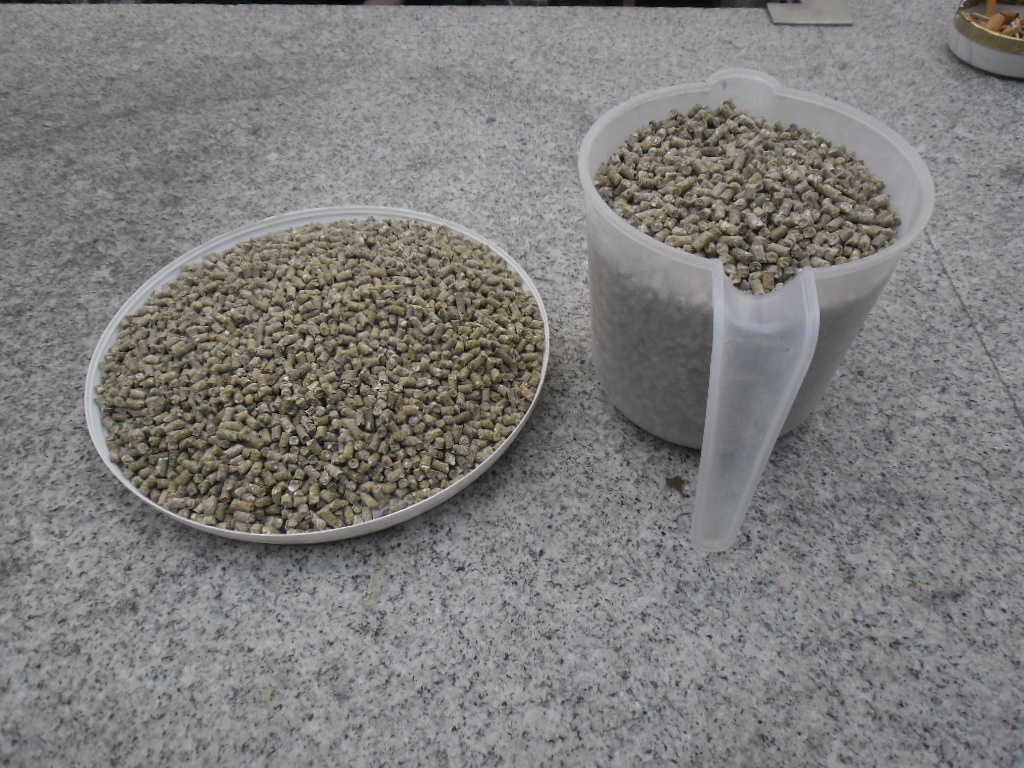 Granule pro slepice - 4