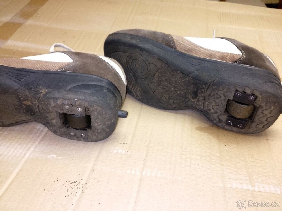 Kolečkové boty 40 - 4