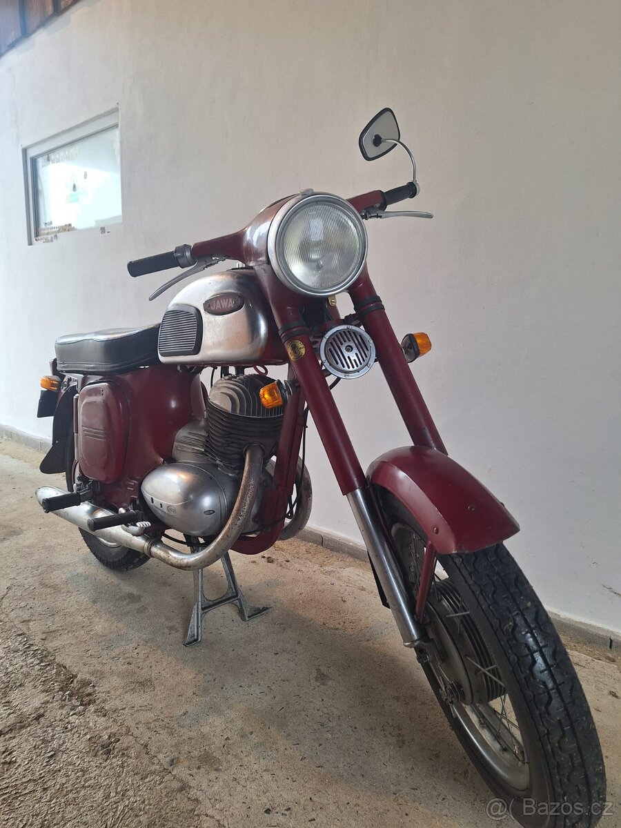 Jawa 250 , typ 592 - 4