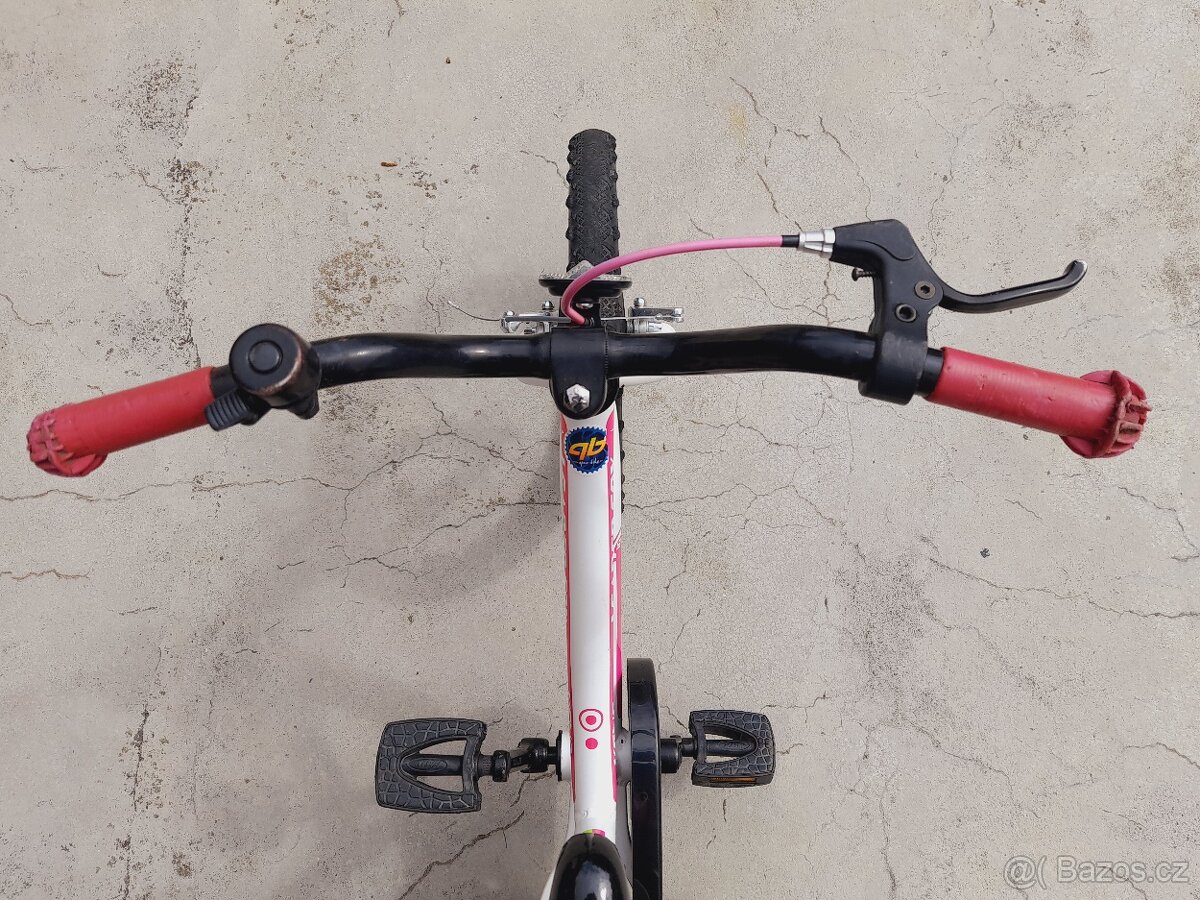 Dívčí kolo Leader Fox - Keno 16 - 4