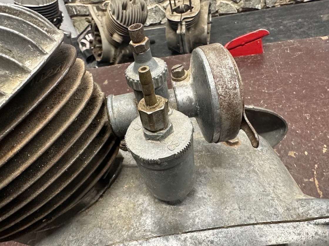 Predám MOTOR MANET 90 dvoupist, kompletný - 4