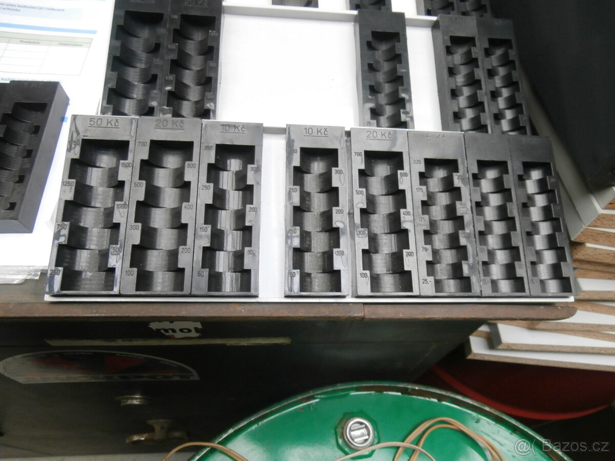 Mincovníky pokladní plastové použité za 300 kč - 4