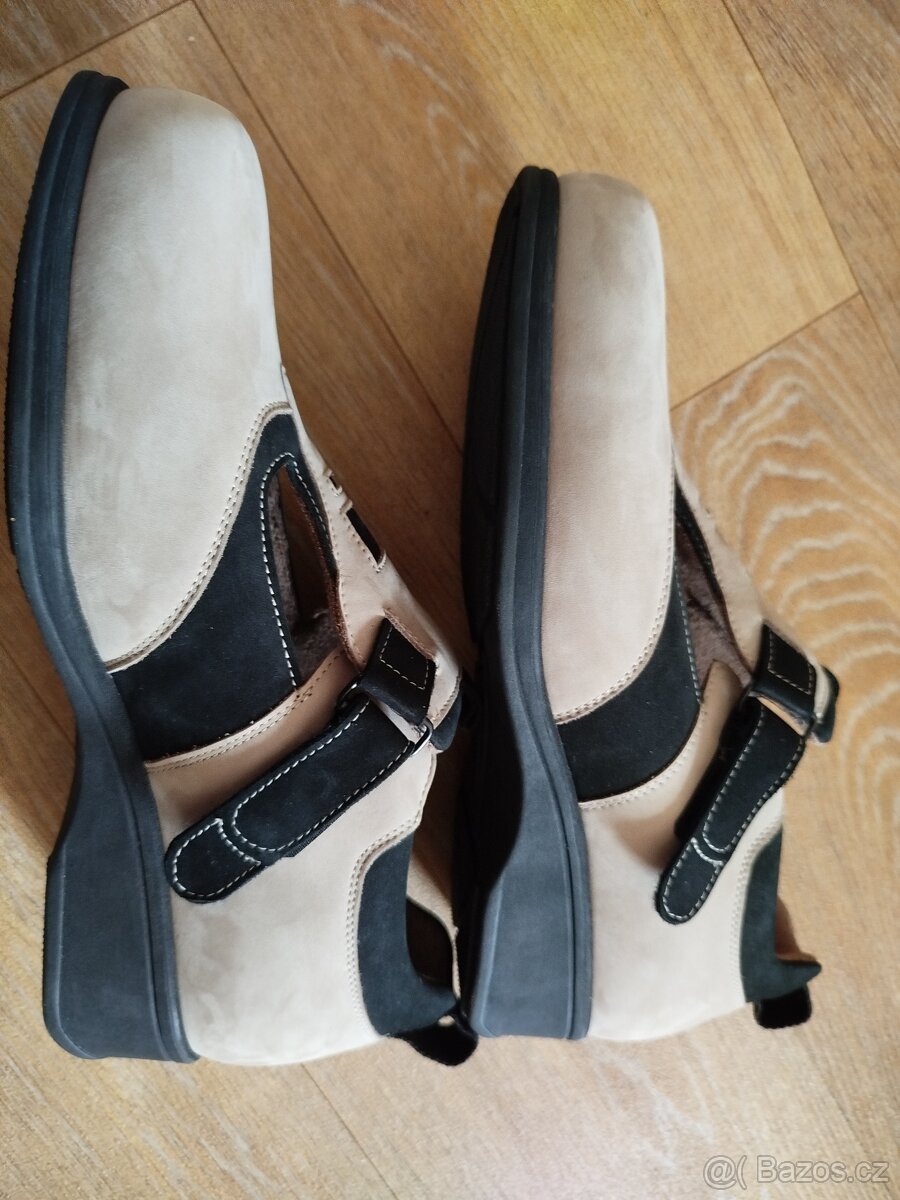 Pracovní boty, vel. 40 - 4