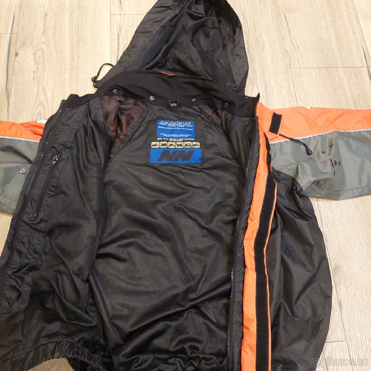 Nepromokavá bunda a kalhoty - 4