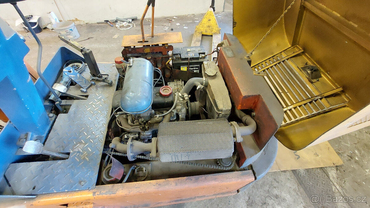 Vysokozdvižný vozík DESTA BVHM 1321 - 4