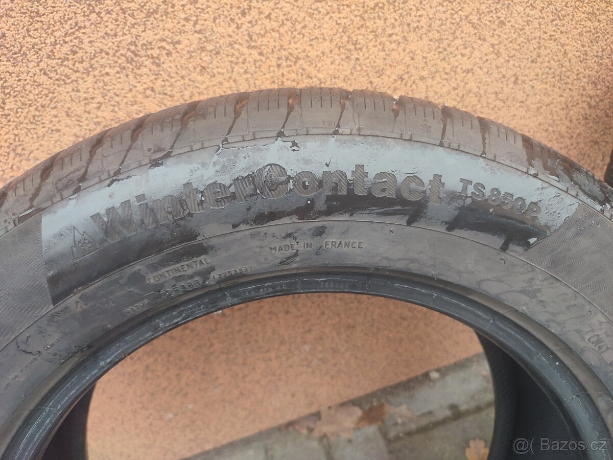 Prodám zimní pneu Continental 225/60 17 - 4