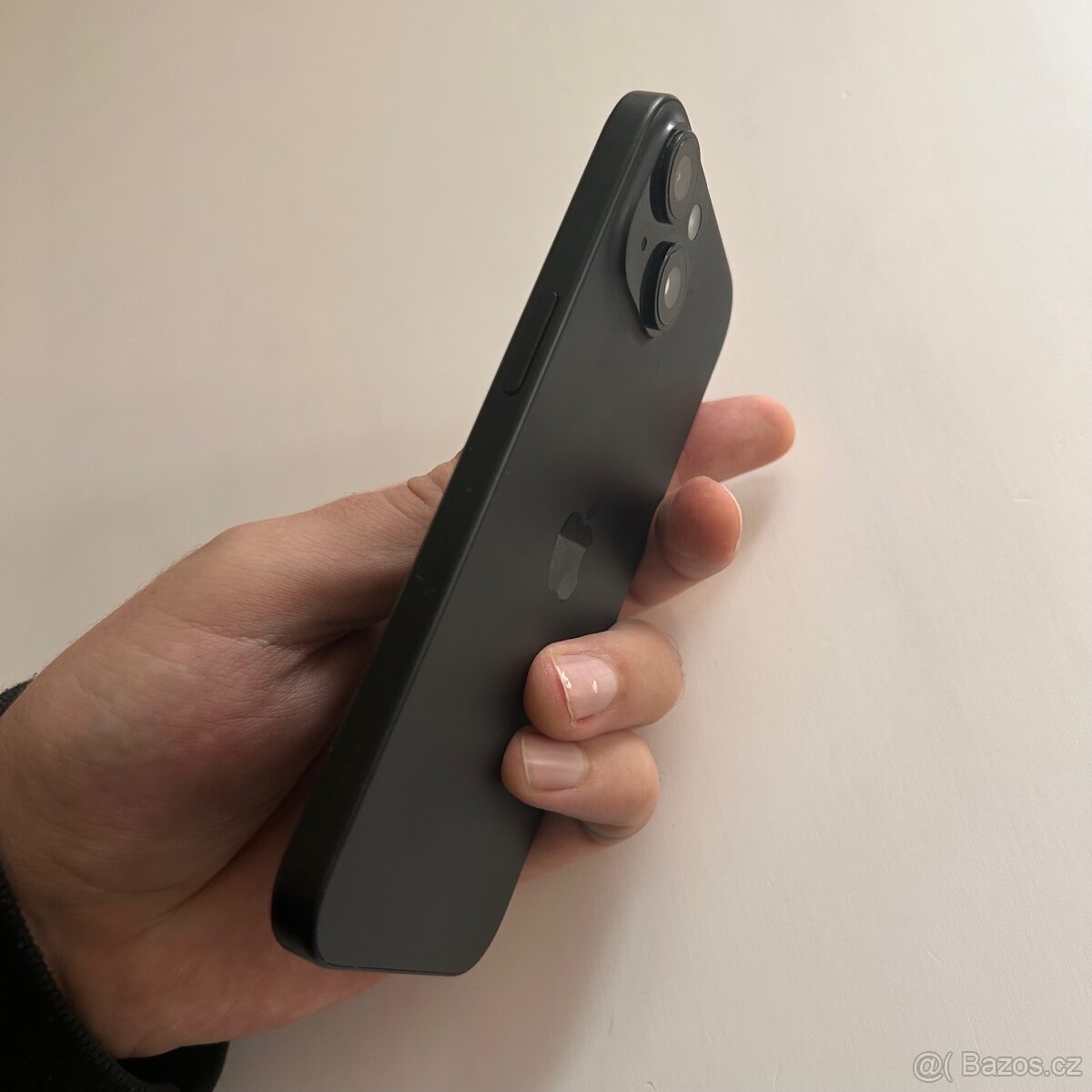 Apple iPhone 15 128 GB, černý - 4