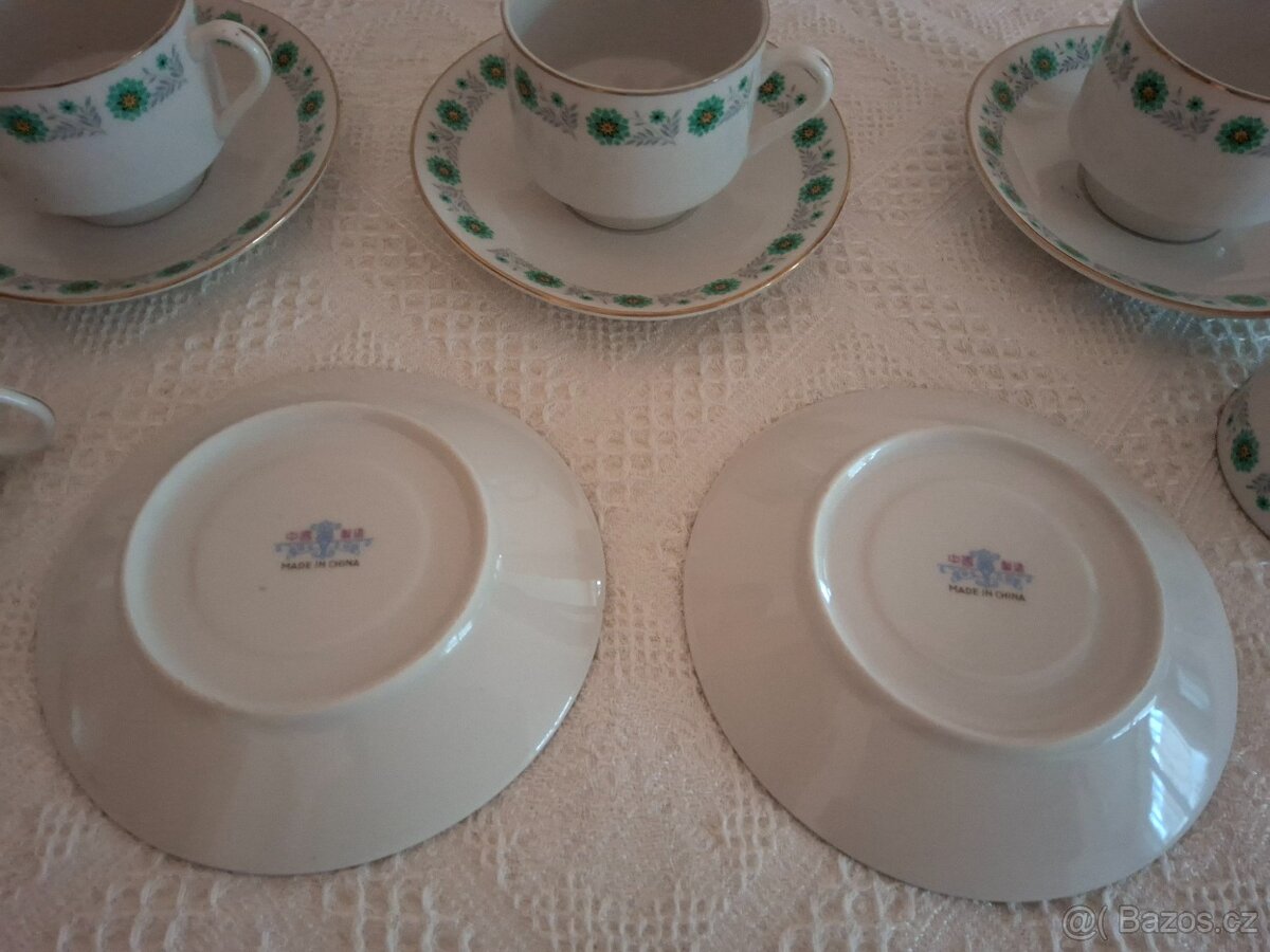 Retro šálky s podšálky 2 - 4