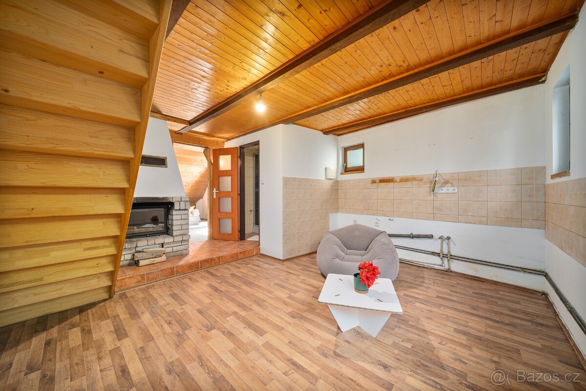 Prodej domu 138 m² s pozemkem 965 m² - 4