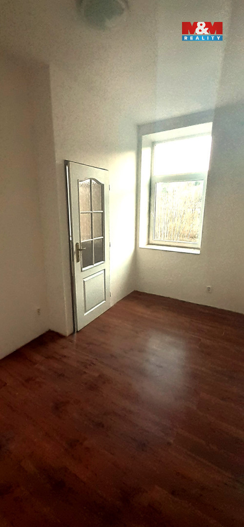 Pronájem bytu 2+1 v Tanvaldu, ul. Horská - 4