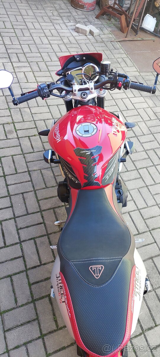Triumph Speed triple - 4