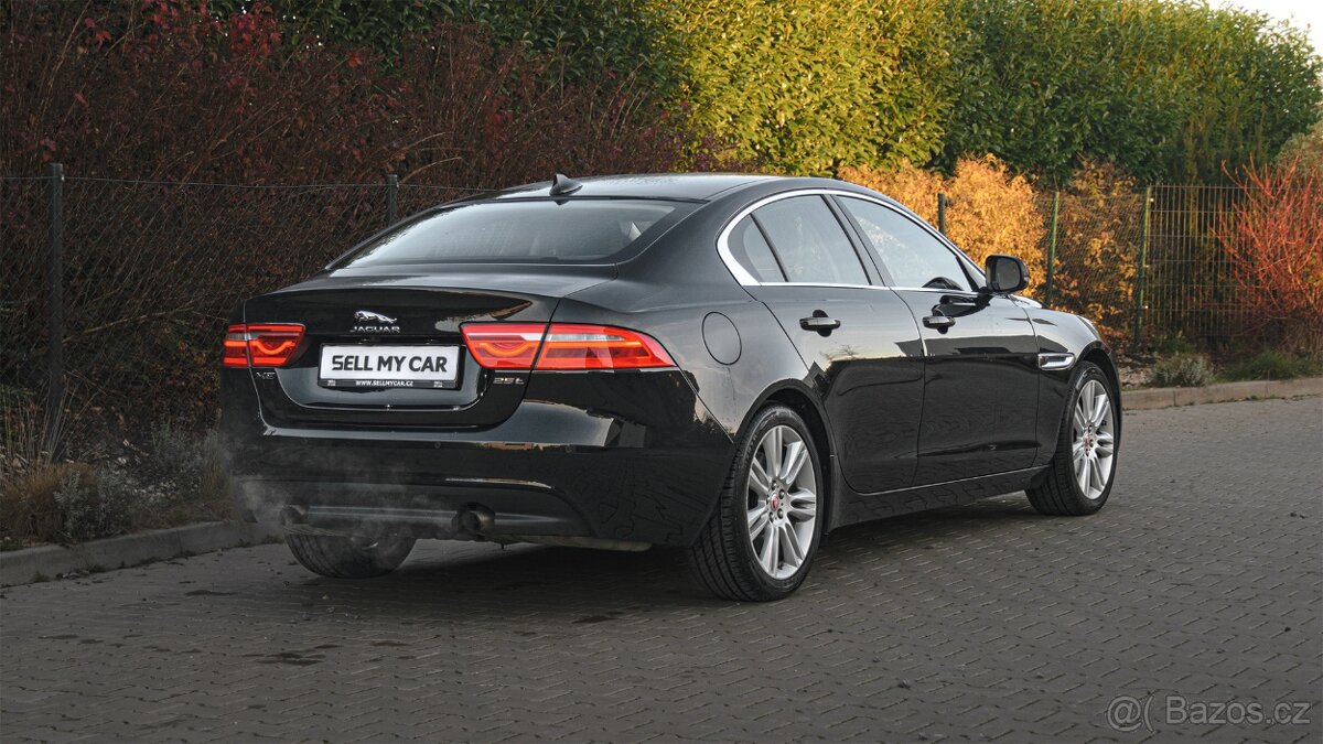 Jaguar XE, 25t 2,0/177kW 1.maj - 4