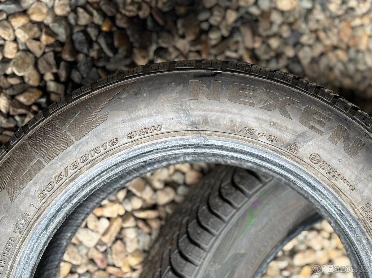 205/60/16 - Nokian celoroční pár pneu - 4