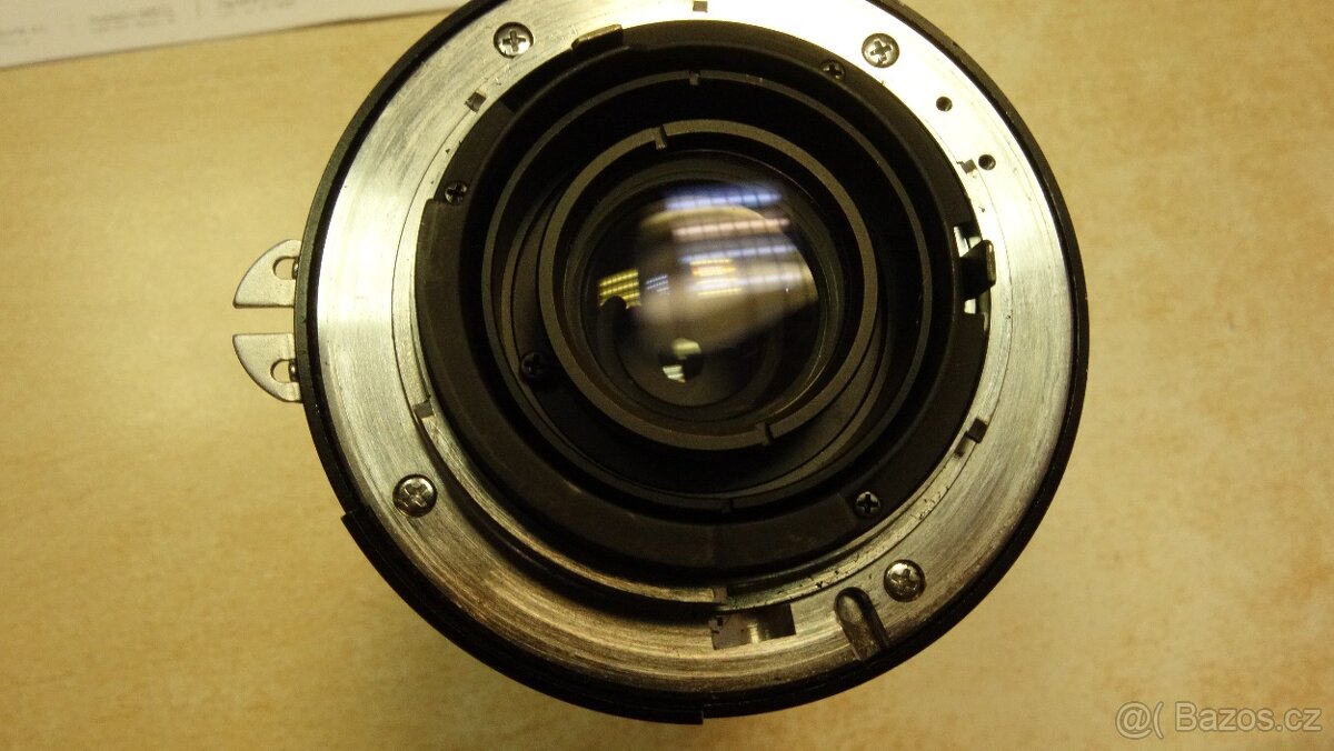 Vivitar 70-210/4,5-5,6 pro Nikon - 4