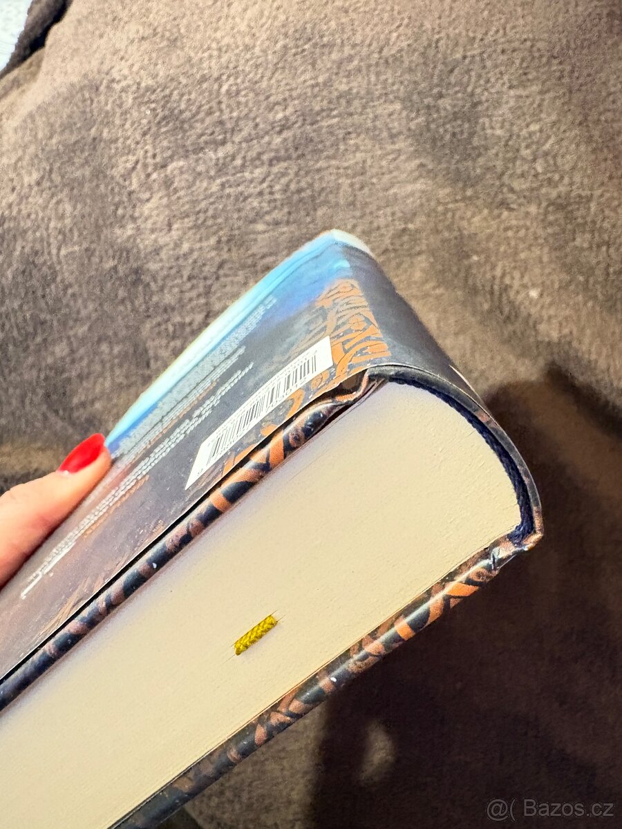 Kniha OZVĚNY RUN - 4