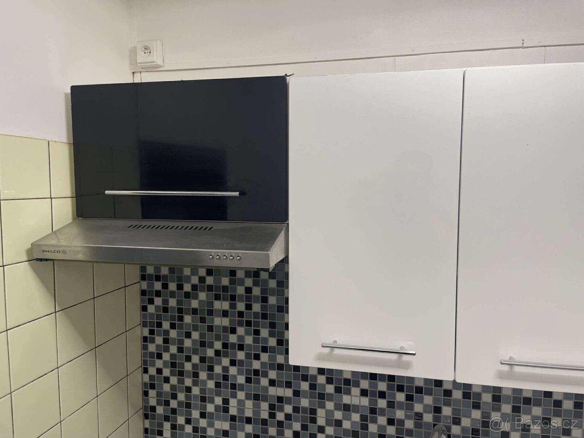 Kuchyňská linka vysoký lesk - 4