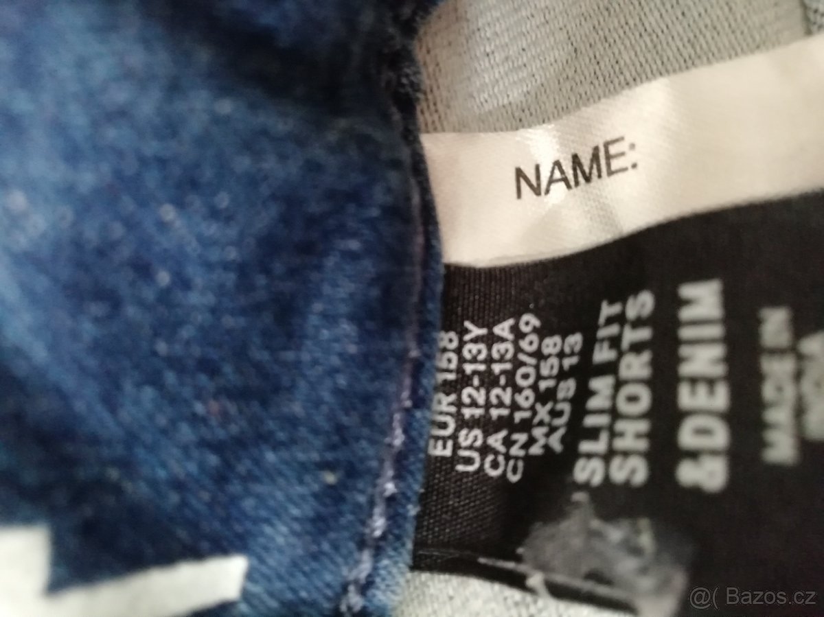 Kraťasy HM vel 158 - 4